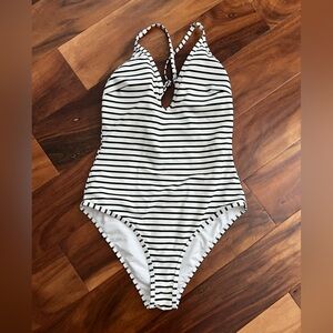 CUPSHE bikinis, EUC - Medium